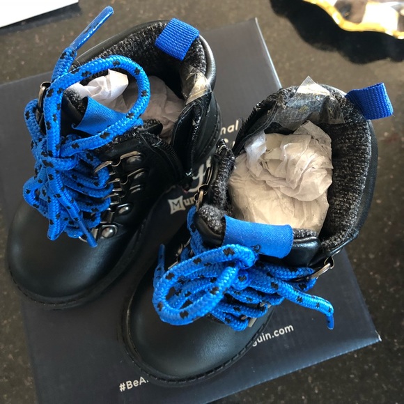 NWT penguin black toddler boot size 5 zip up - Picture 2 of 3